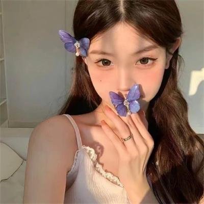 半城明媚半城雨第一季